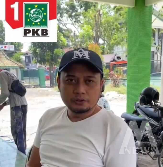 Ayub Junaidi Ketua DPC Partai Kebangkitan Bangsa Kabupaten Jember 