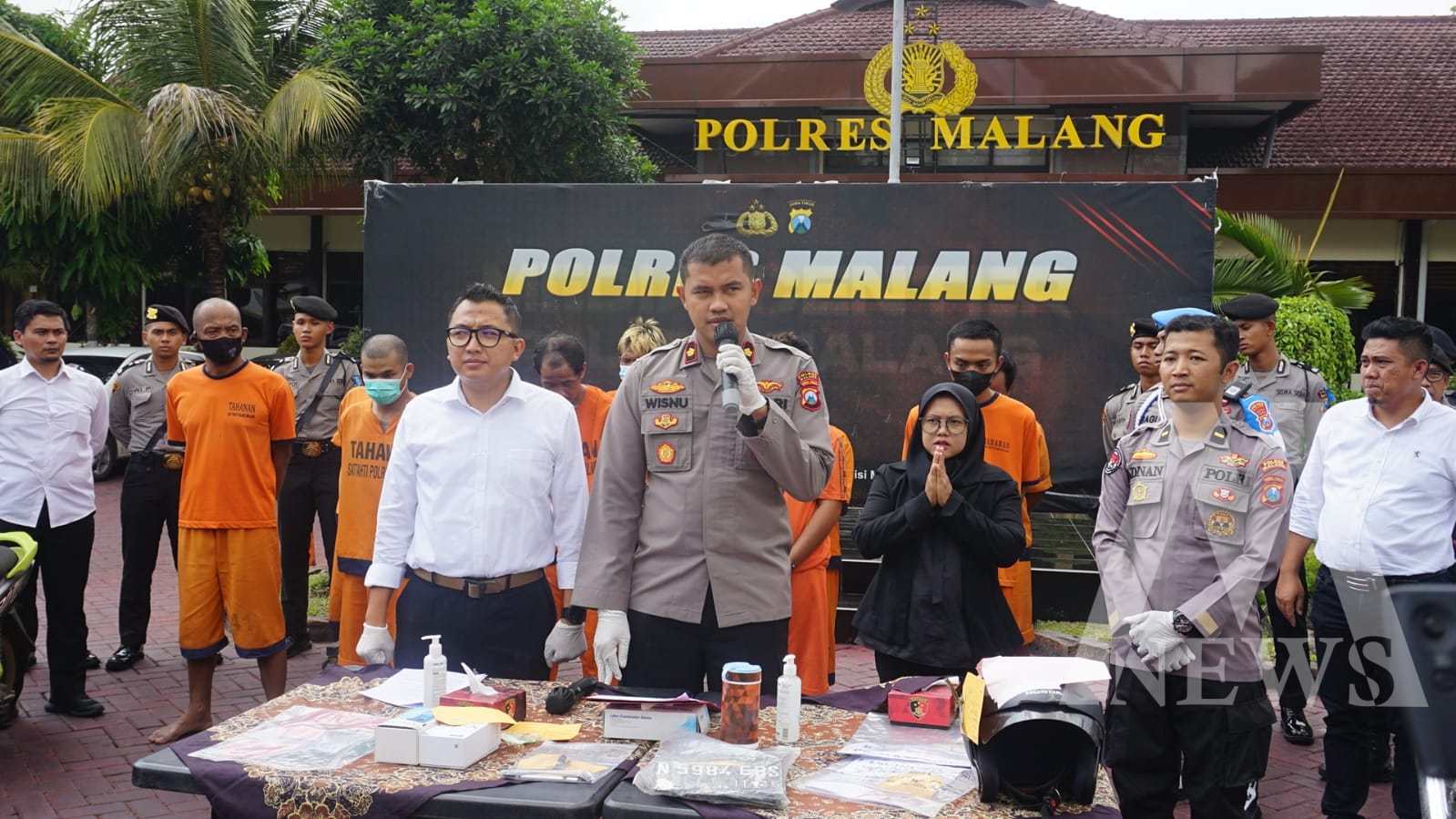 Wakapolres Malang, Kompol Wisnu S Kuncoro saat ungkap kasus 3C