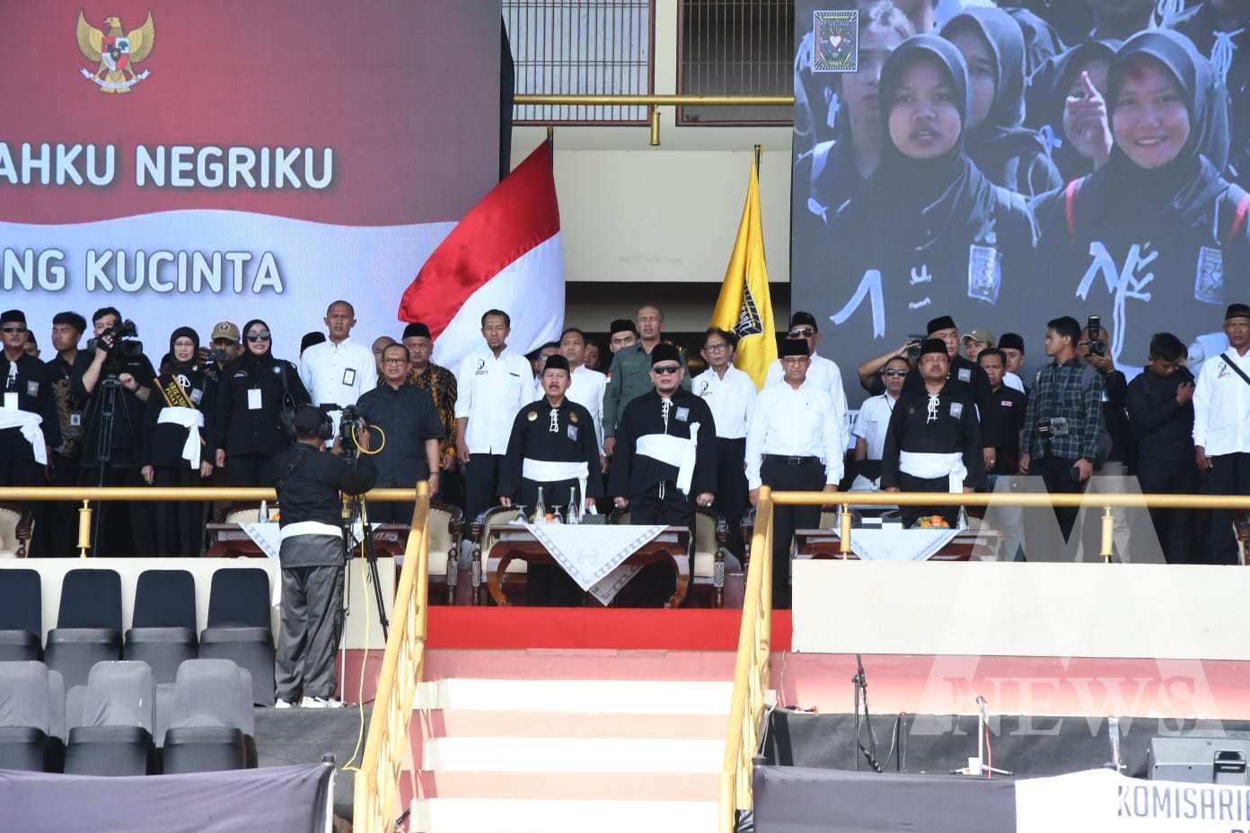 Ketua DPD RI AA LaNyalla Mahmud Mattalitti saat hadiri Deklarasi Pemilu Damai di Madiun