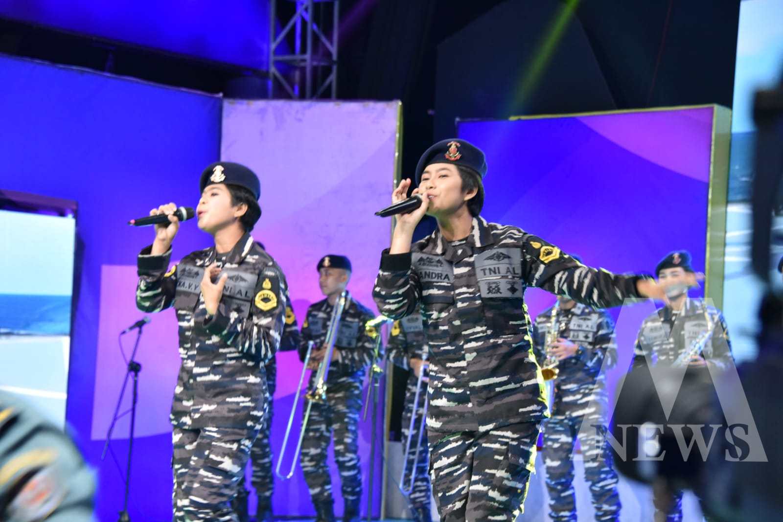 Kodiklatal Band Unjuk Kebolehan Bermain Musik di JTV