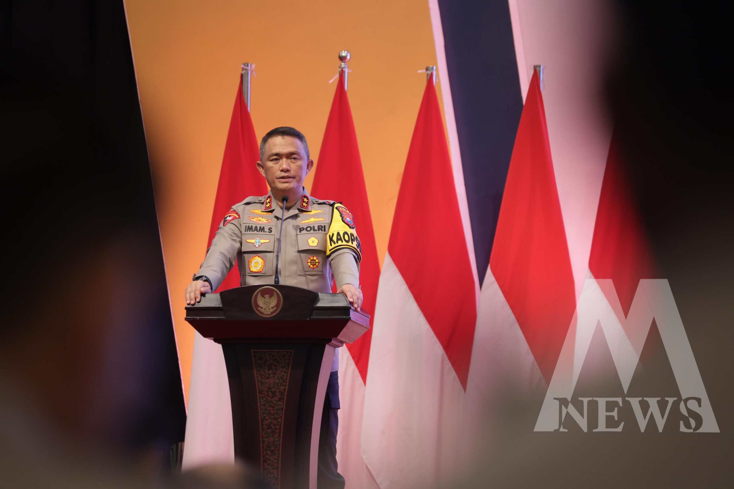 Kapolda Jatim Irjen Pol Drs. Imam Sugianto