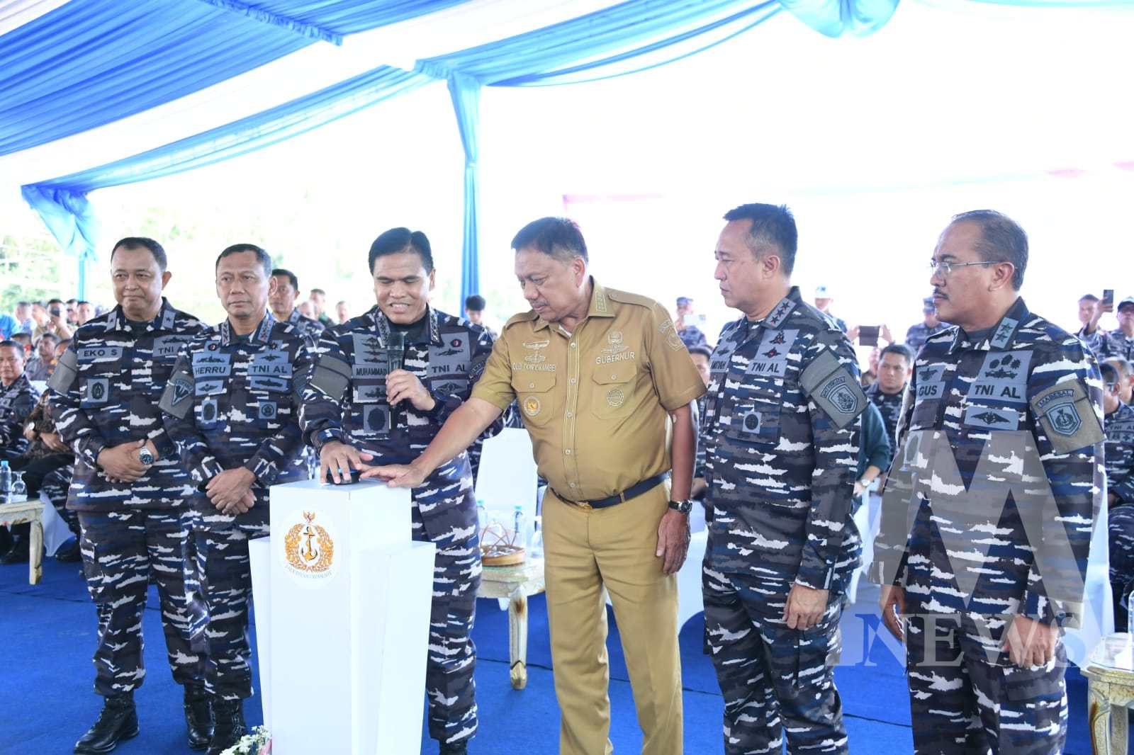 Dankodiklatal Letjen TNI Marinir Nur Alamsyah hadiri peresmian pembangunan Satdik 4 Manado