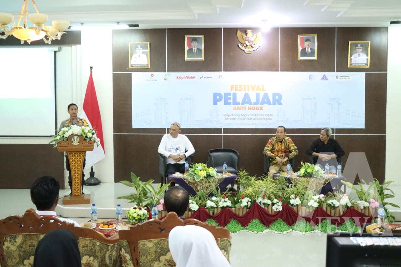 Kapolres Bojonegoro beri sambutan di acara Pendidikan Literasi Era Digital