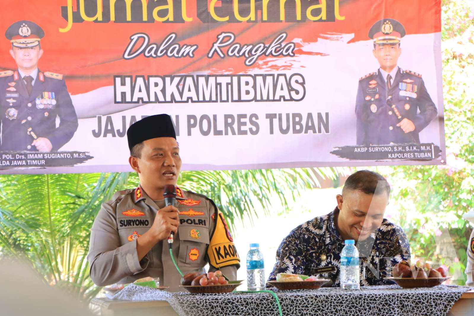Kapolres Tuban AKBP Suryono saat Jum'at Curhat