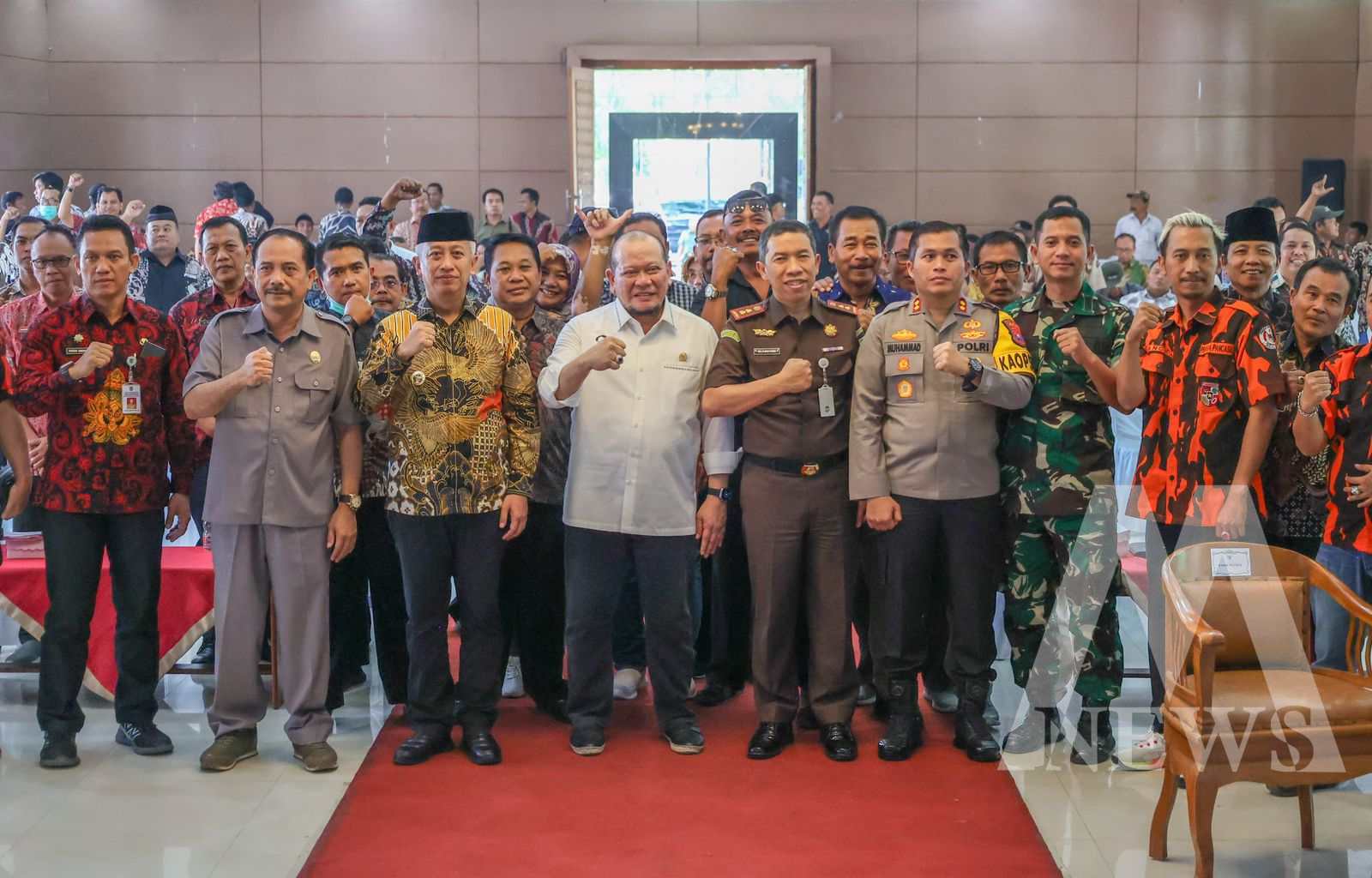 Ketua DPD RI AA LaNyalla Mahmud Mattalitti saat reses di Nganjuk