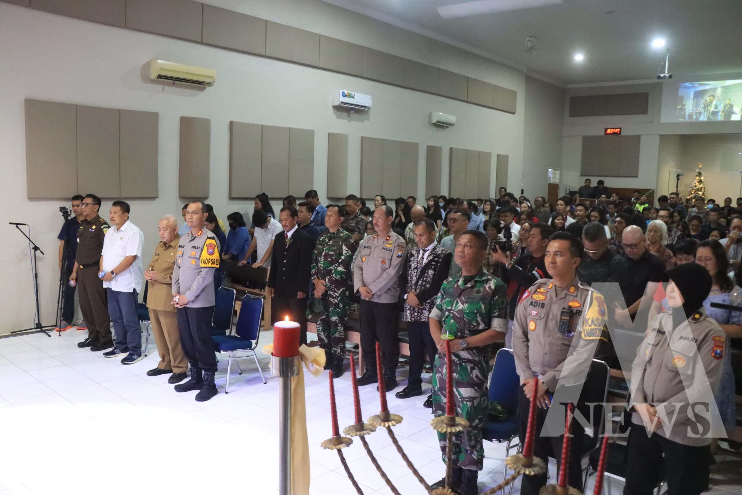 Kapolres Malang AKBP Putu Kholis Aryana dan Forkopimda cek gereja, pastikan malam Natal kondusif