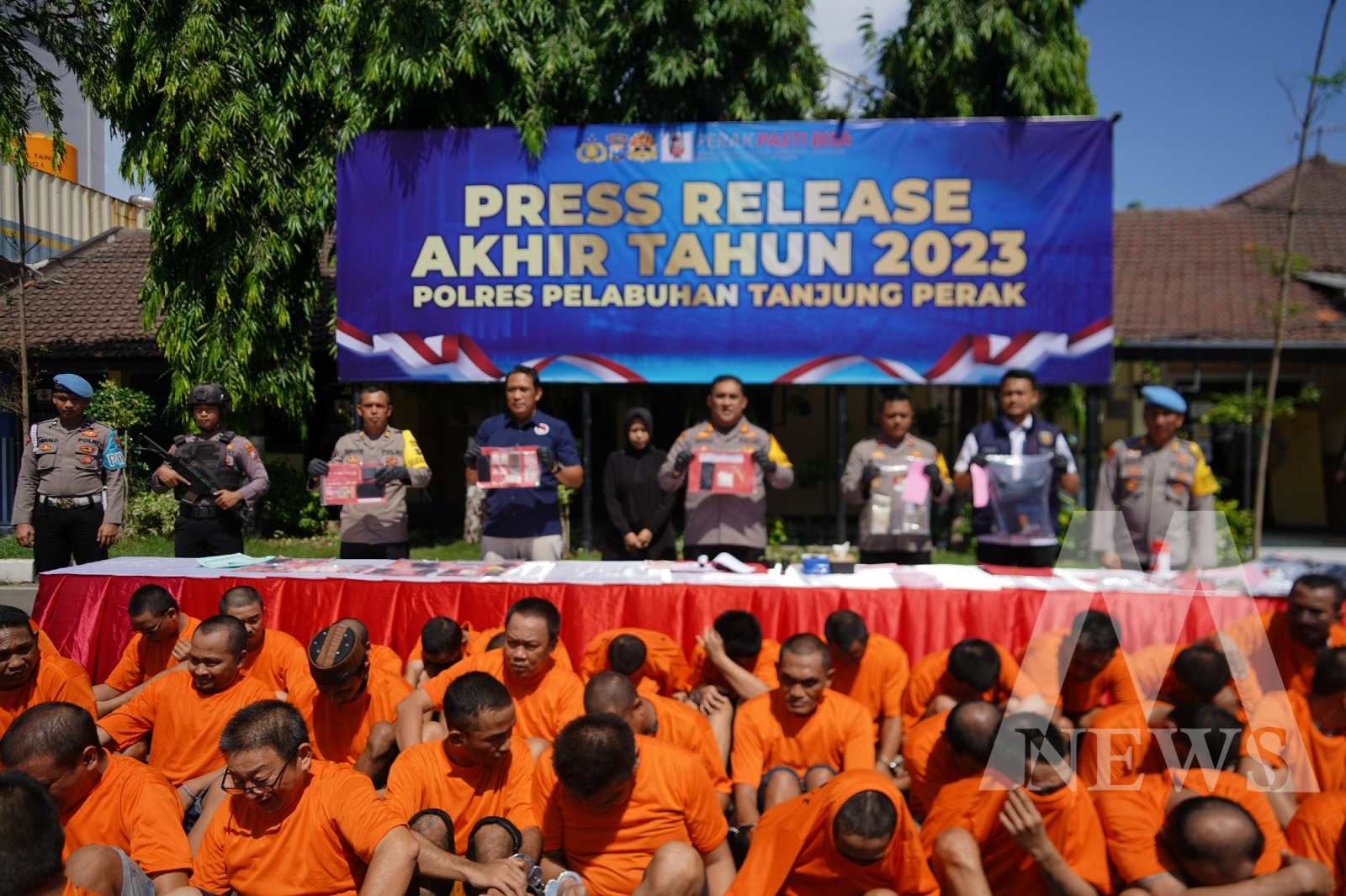 Polres Tanjung Perak gelar Anev akhir  tahun 2023