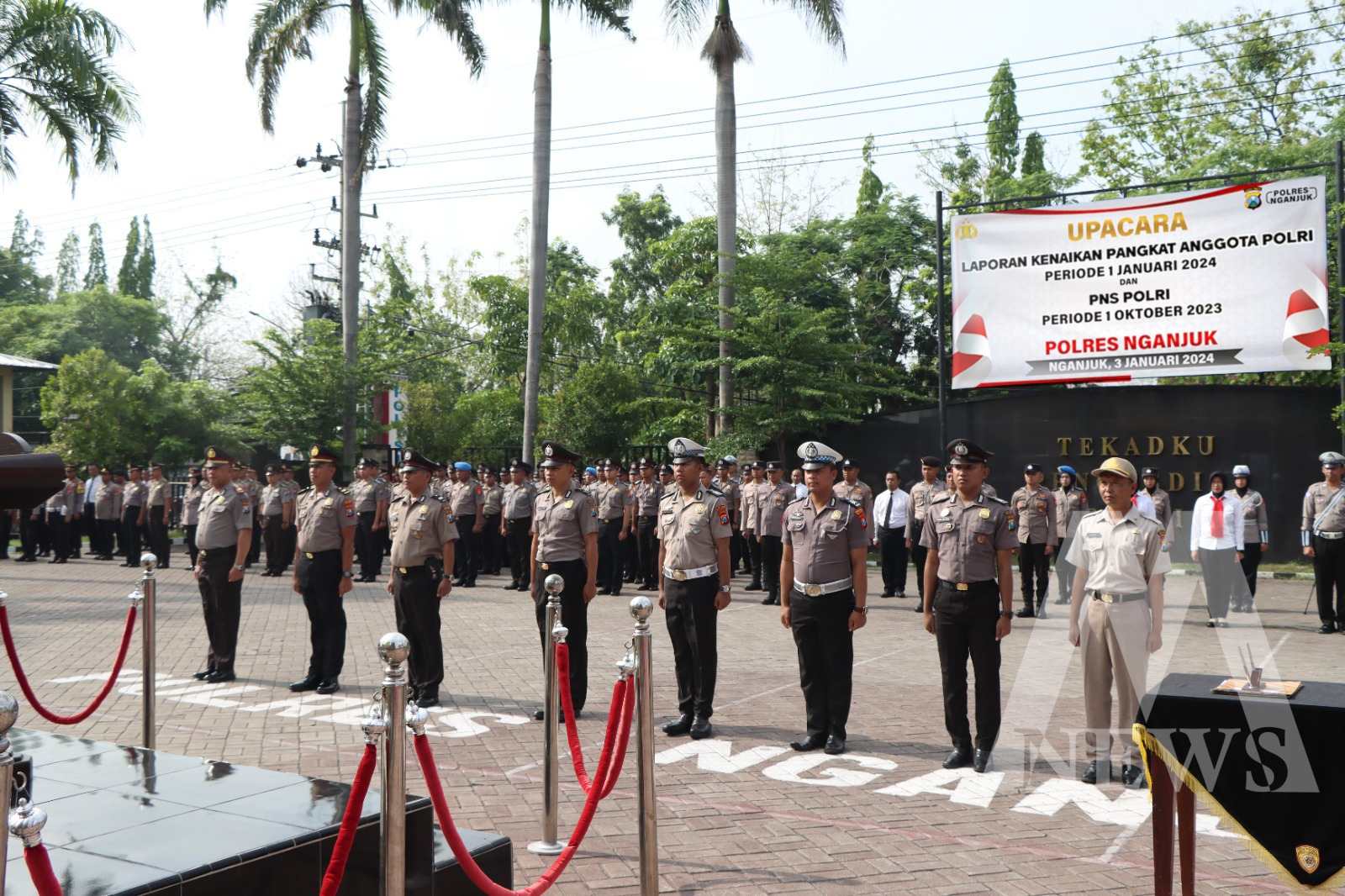 Kapolres Nganjuk AKBP Muhammad pimpin upacara korp raport kenkat 93 anggota