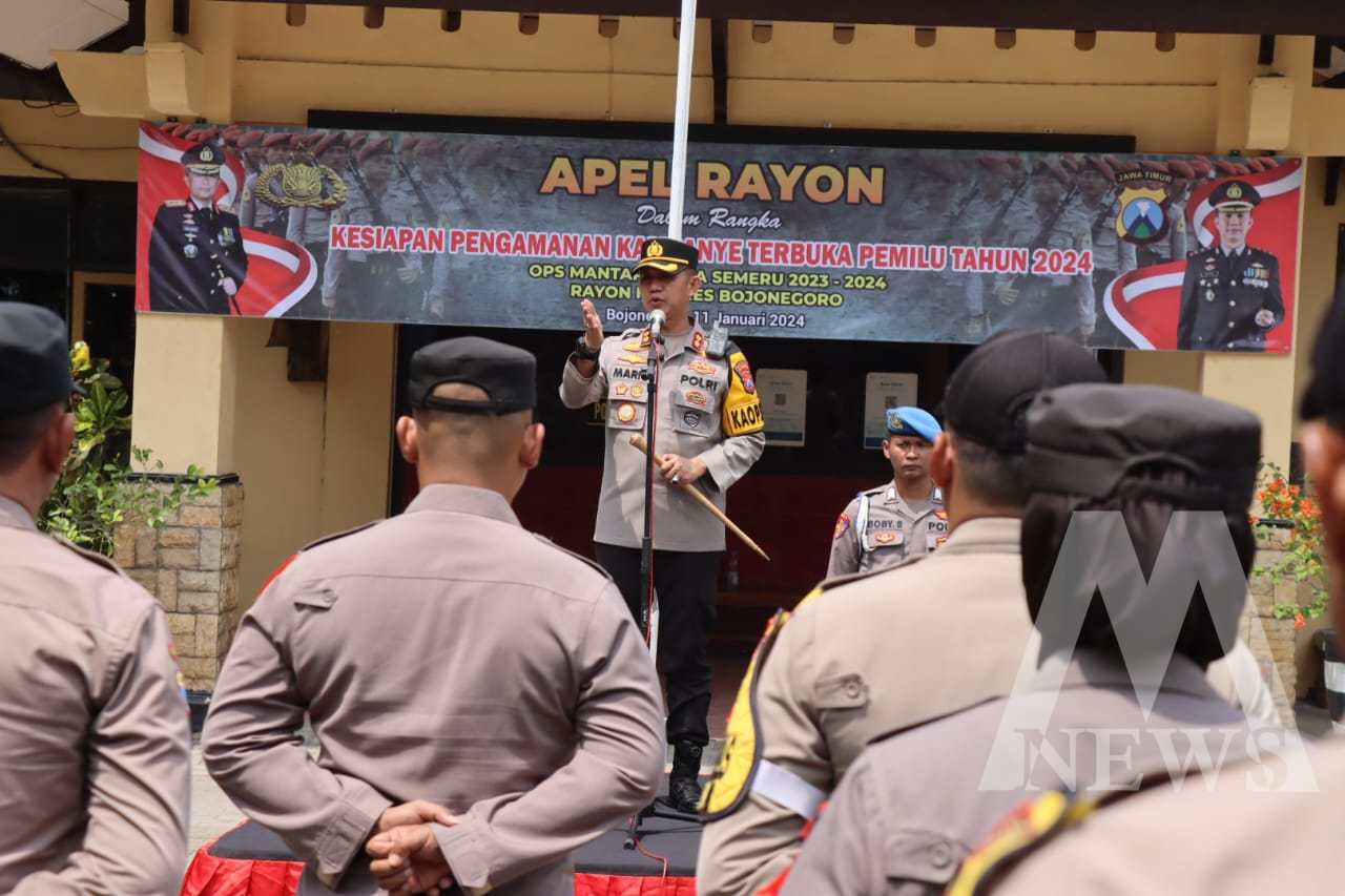 Kapolres Bojonegoro AKBP Mario Prahatinto
