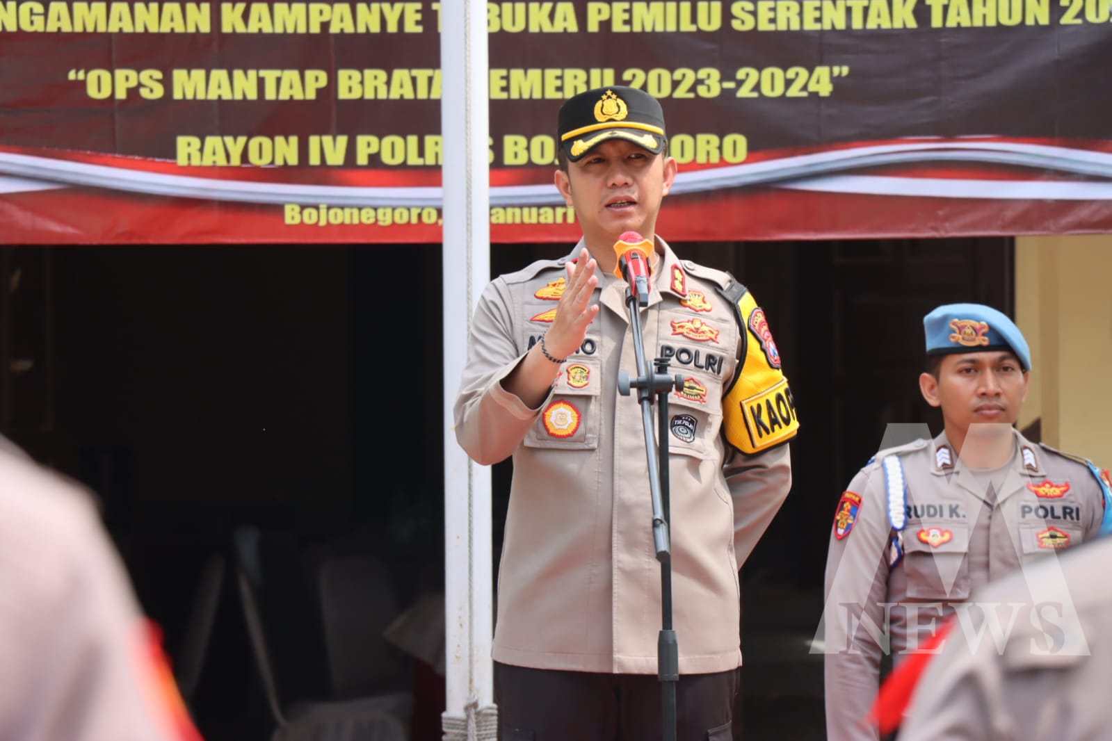 Kapolres Bojonegoro AKBP Mario Prahatinto