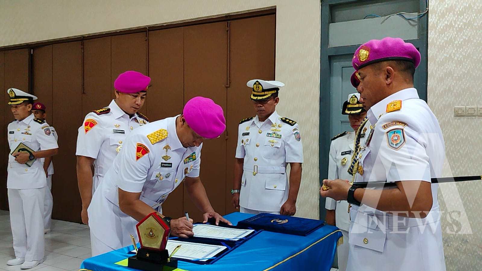 Dankodikmar Brigjen TNI Marinir Samson Sitohang pimpin sertijab Wadan Kodikmar