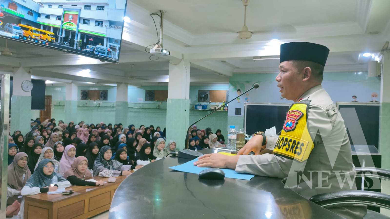 Wakapolres Nganjuk Kompol Subiyantana saat beri sambutan