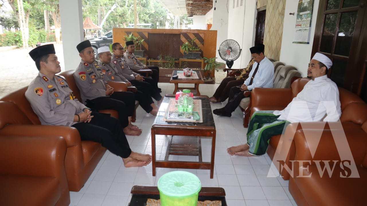 Kapolres Sumenep AKBP Henri Noveri Santoso silaturahmi ke Ponpes Al-Amien