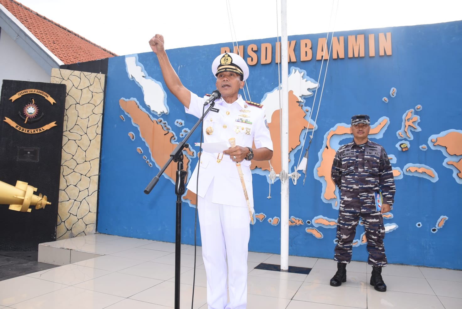 Danpusdikbanmin Kodikdukum Kodiklatal, Kolonel Laut (S) Wahyu Budi Nugroho