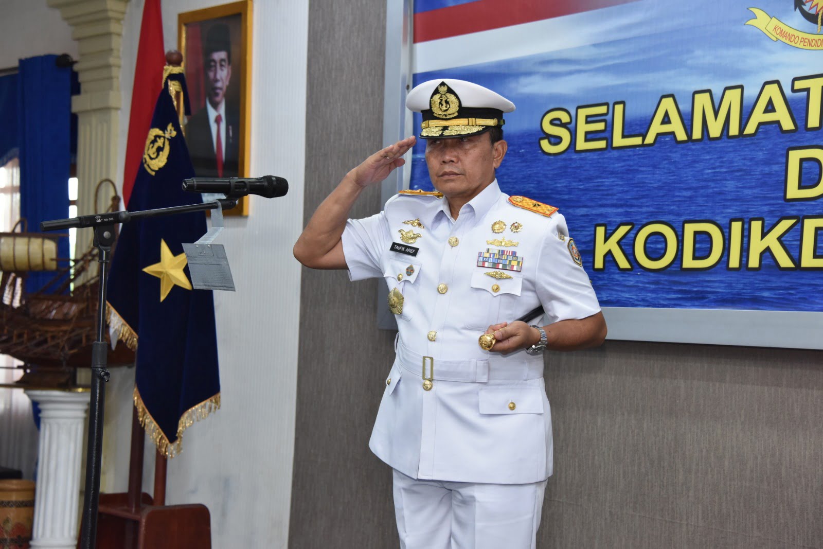 Dankodikdukum Kodiklatal Laksma TNI Dr. Taufik Arief