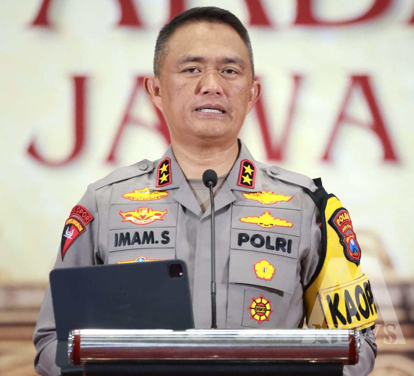 Kapolda Jatim Irjen Pol Drs. Imam Sugianto