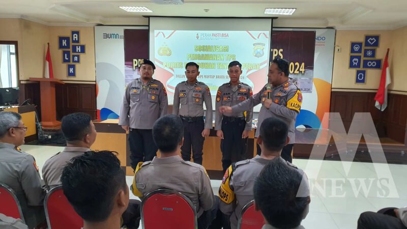 Kapolres Pelabuhan Tanjung Perak AKBP William Cornelis Tanasale sosialisasi pengamanan Petugas Pam TPS