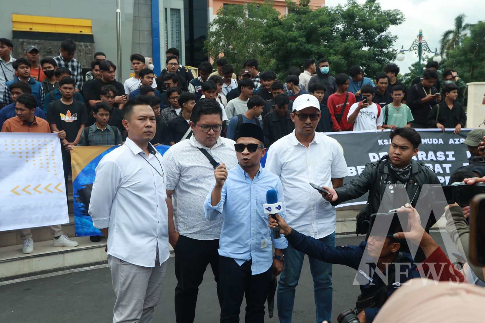 Mahasiswa Unair Surabaya Gelar Deklarasi