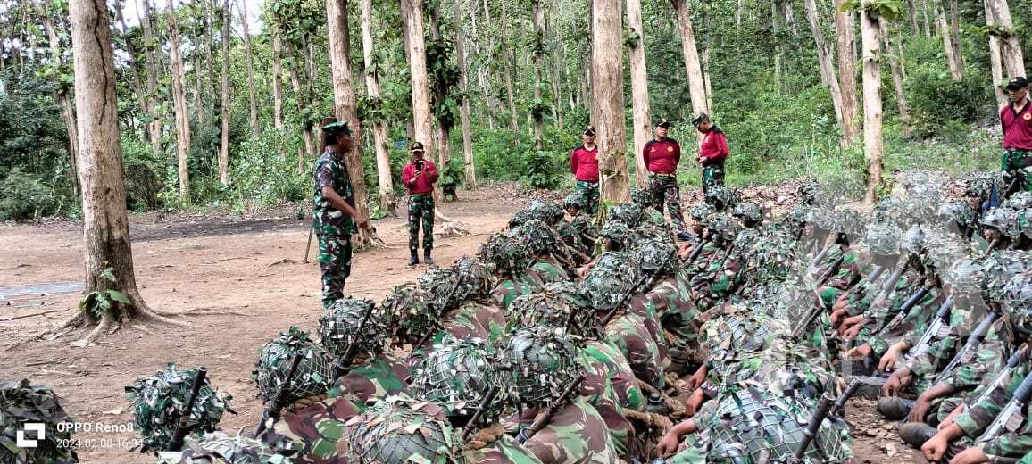 Dirjianbang Kodiklatal Laksma TNI Dafit Santoso tinjau Lattek Dikko Marinir