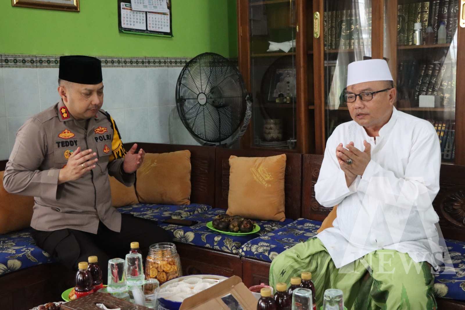 Kapolres Pasuruan AKBP Teddy Chandra silaturahmi ke Toma