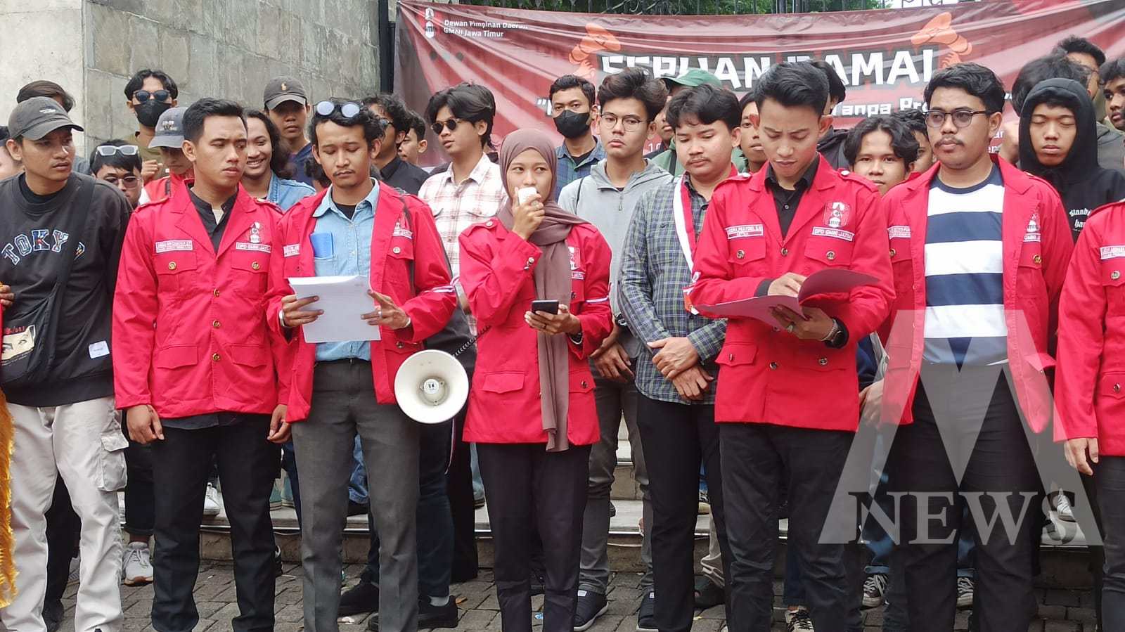 DPD GMNI Jatim gelar aksi pemilu damai tanpa provokasi