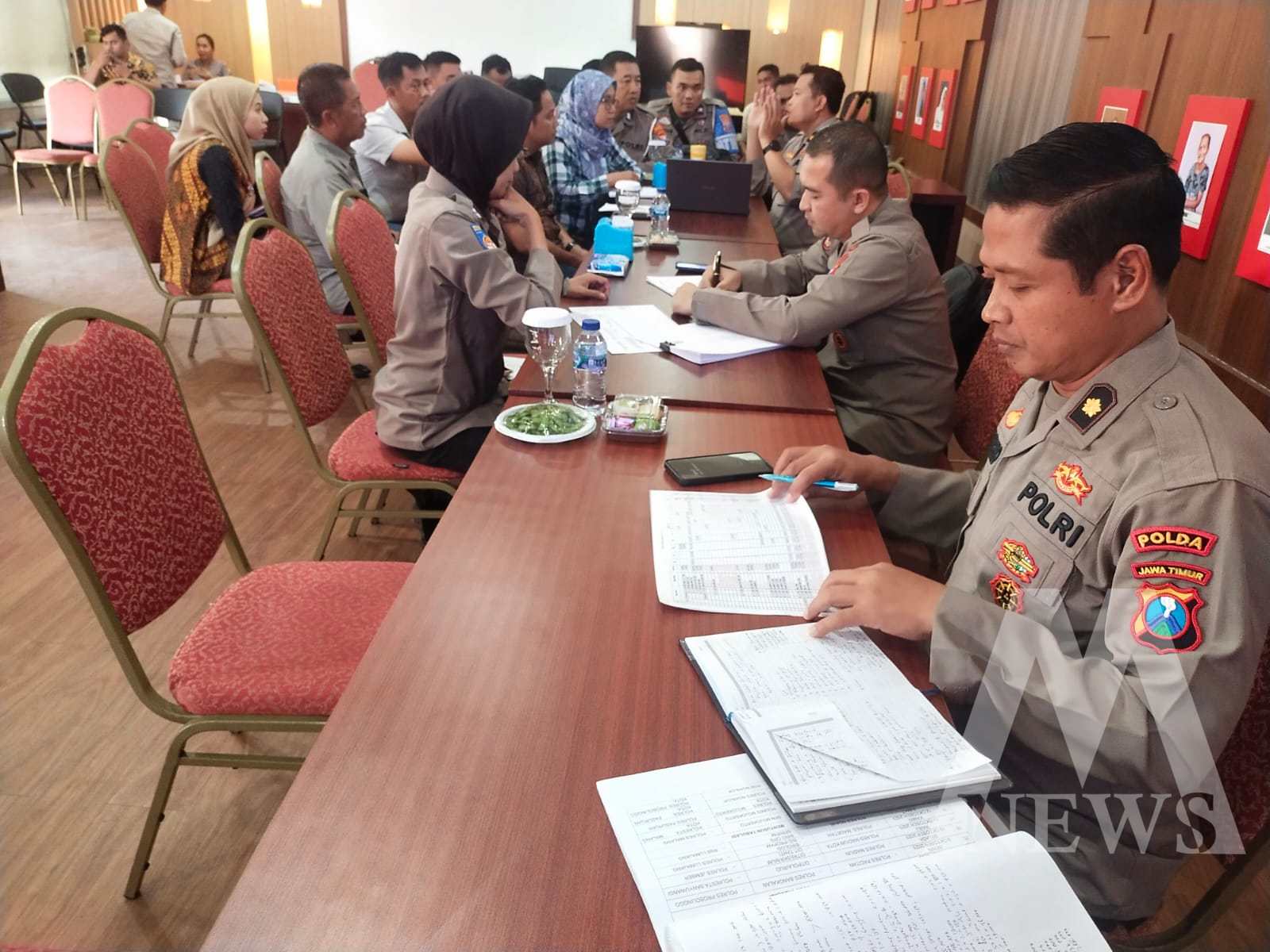 Itswasda Polda Jatim bantu Polres Jember persiapkan laporan keuangan