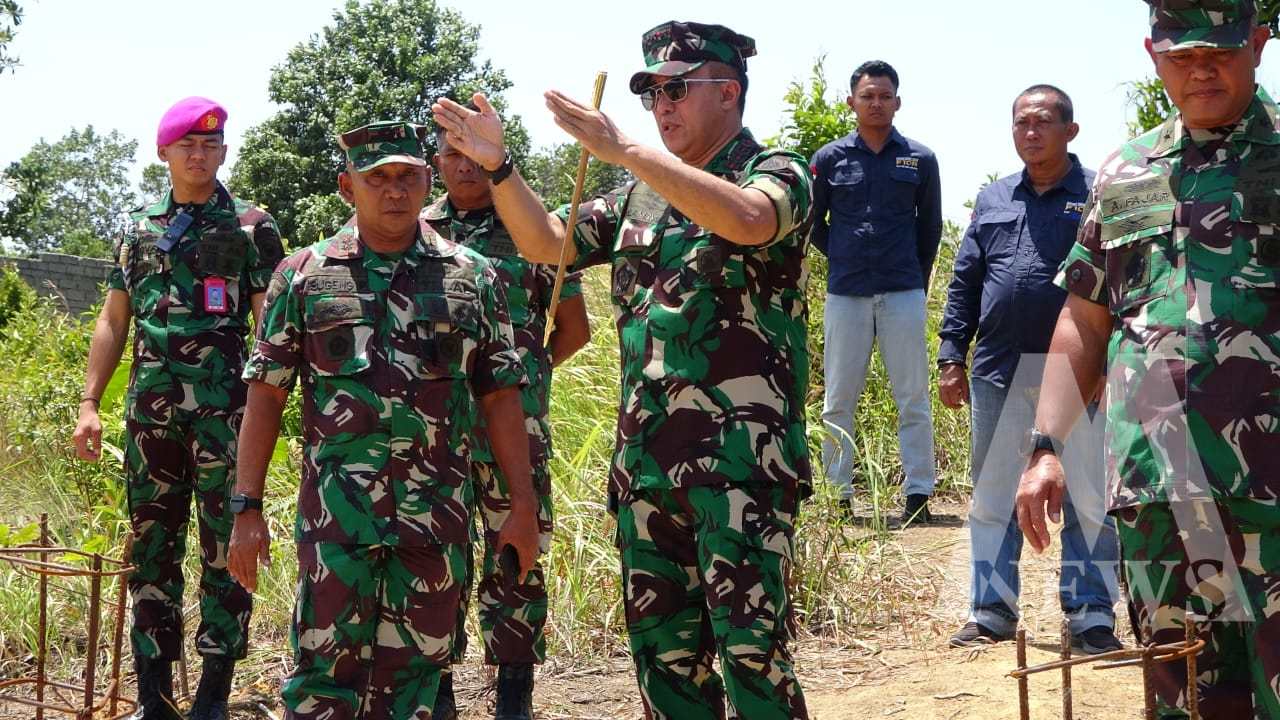 Dankodiklatal Letjen TNI Marinir Nur Alamsyah tinjau Satdik - 1 Tanjung Uban