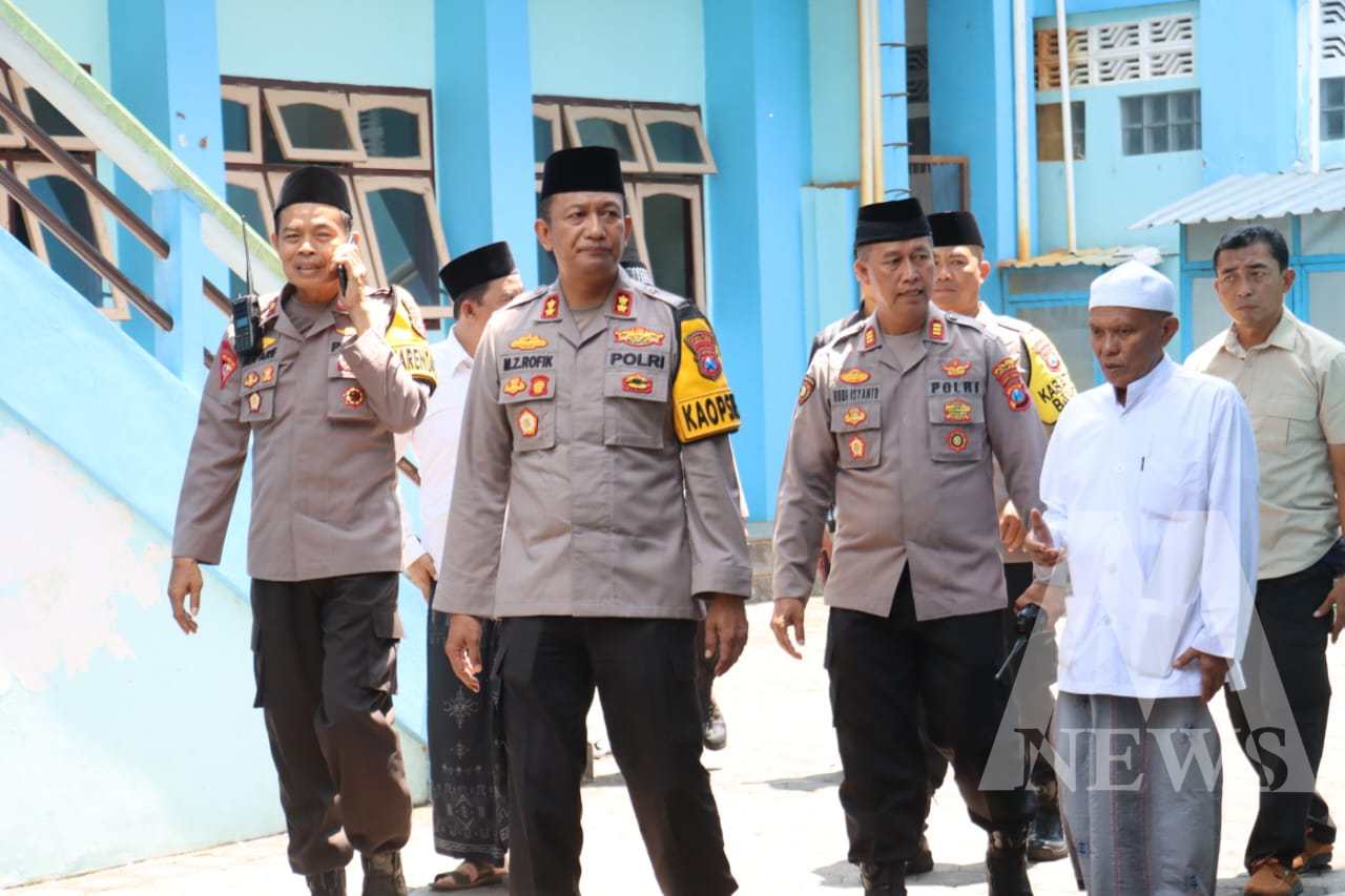 Kapolres Lumajang AKBP Mohammad Zainur Rofik silaturahmi ke Ponpes Miftahul Ulum