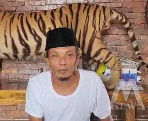 Pengasuh Ponpes Panca Warna Gus Peyek