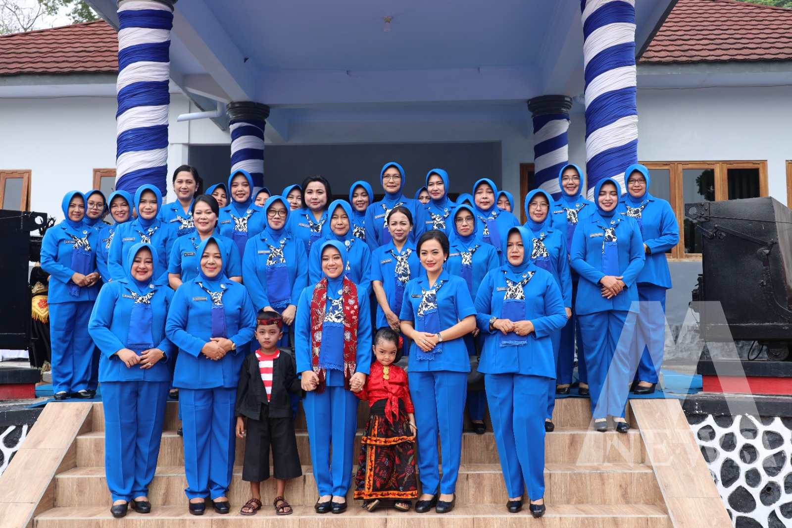 Ketua Gabungan Jalasenastri Kodiklatal Ny . Ayu Nur Alamsyah kunker ke Lanal Batuporon