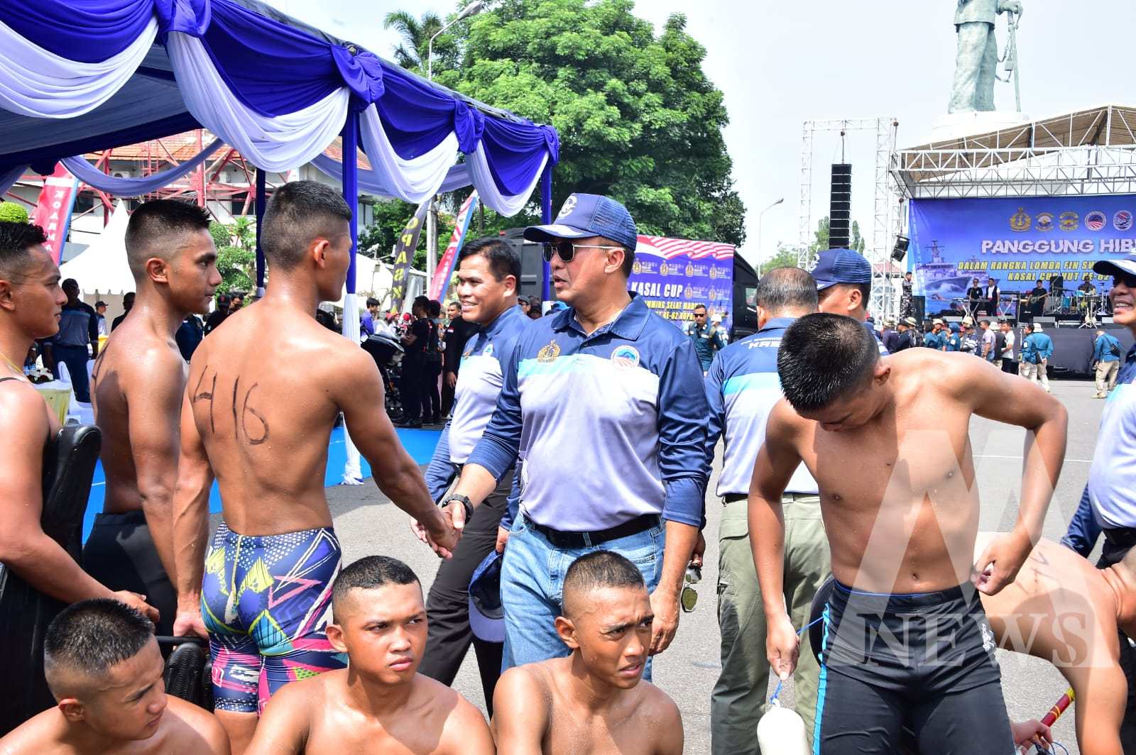 Dankodiklatal Letjen TNI Marinir Nur Alamsyah dampingi Kasal Laksamana TNI Dr. Muhammad Ali