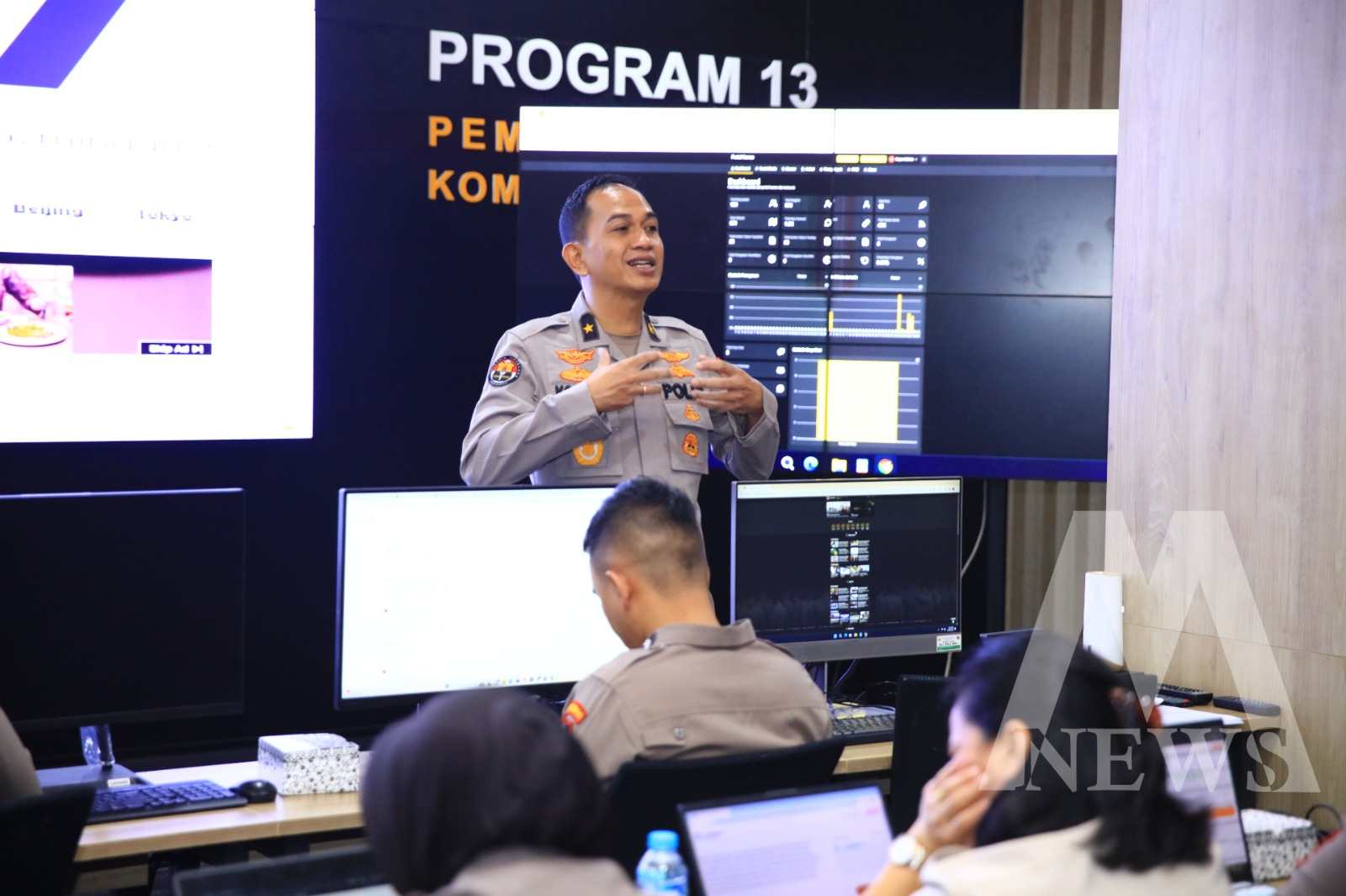 Penata Kehumasan Utama Tk.II Divhumas Polri Brigjen. Pol. I Komang Sandi Arsana