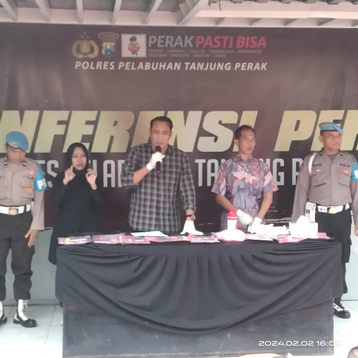 Kasat Resnarkoba Polres Pelabuhan Tanjung Perak AKP Akhmad Khusen