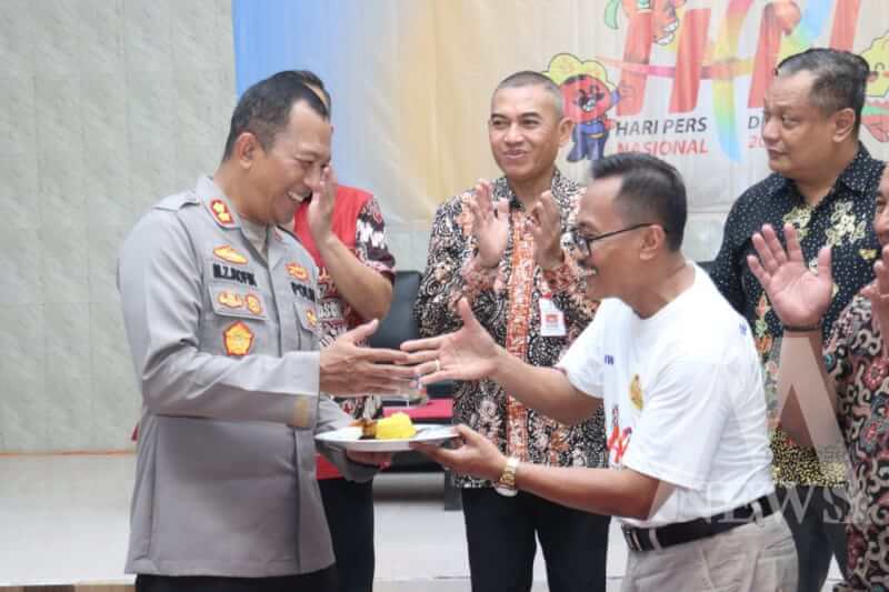 Kapolres Lumajang AKBP Mohammad Zainur Rofik hadiri tasyakuran di HPN 2024