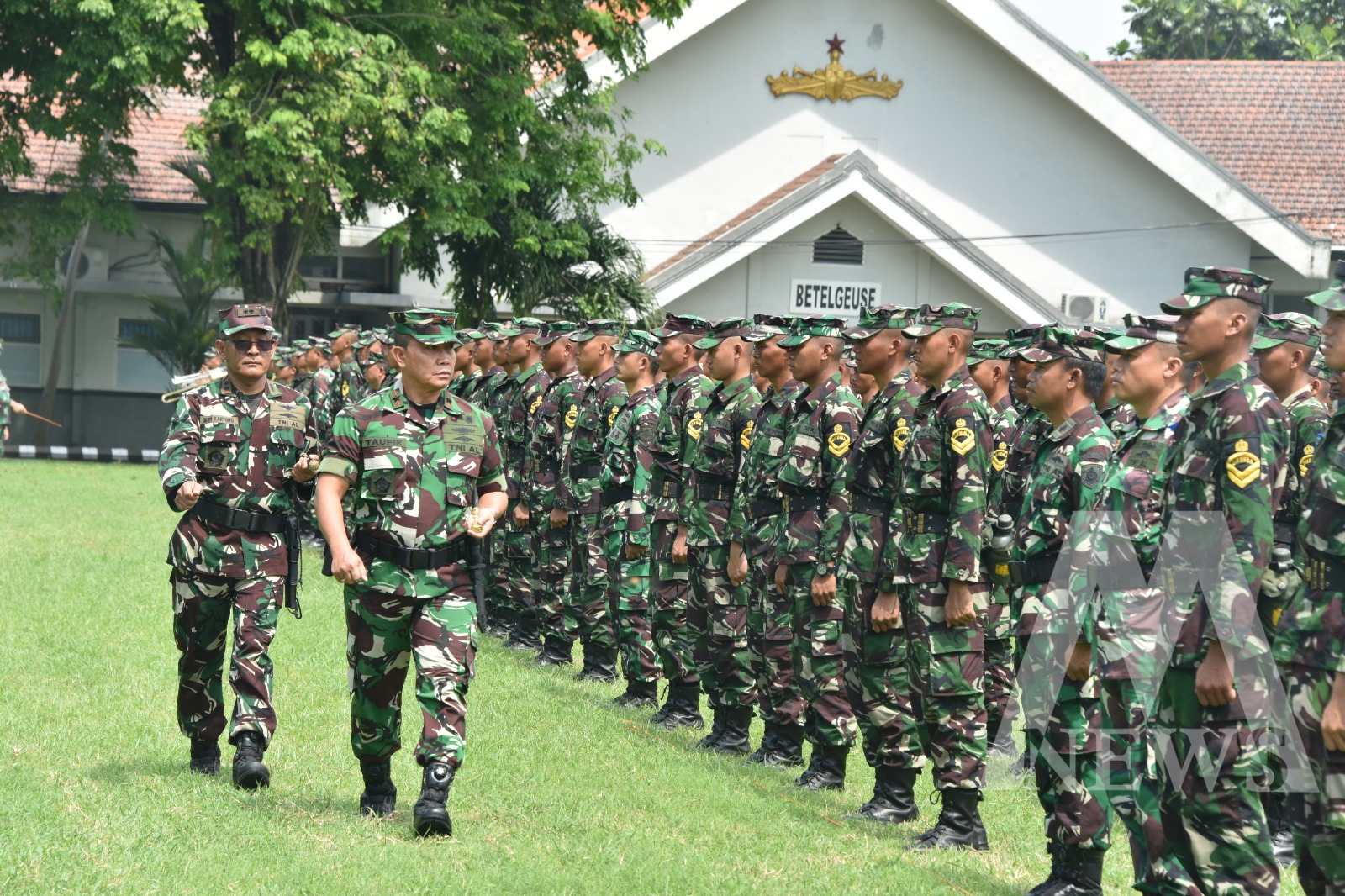 Dankodikdukum Kodiklatal Laksma TNI Dr. Taufik Arief
