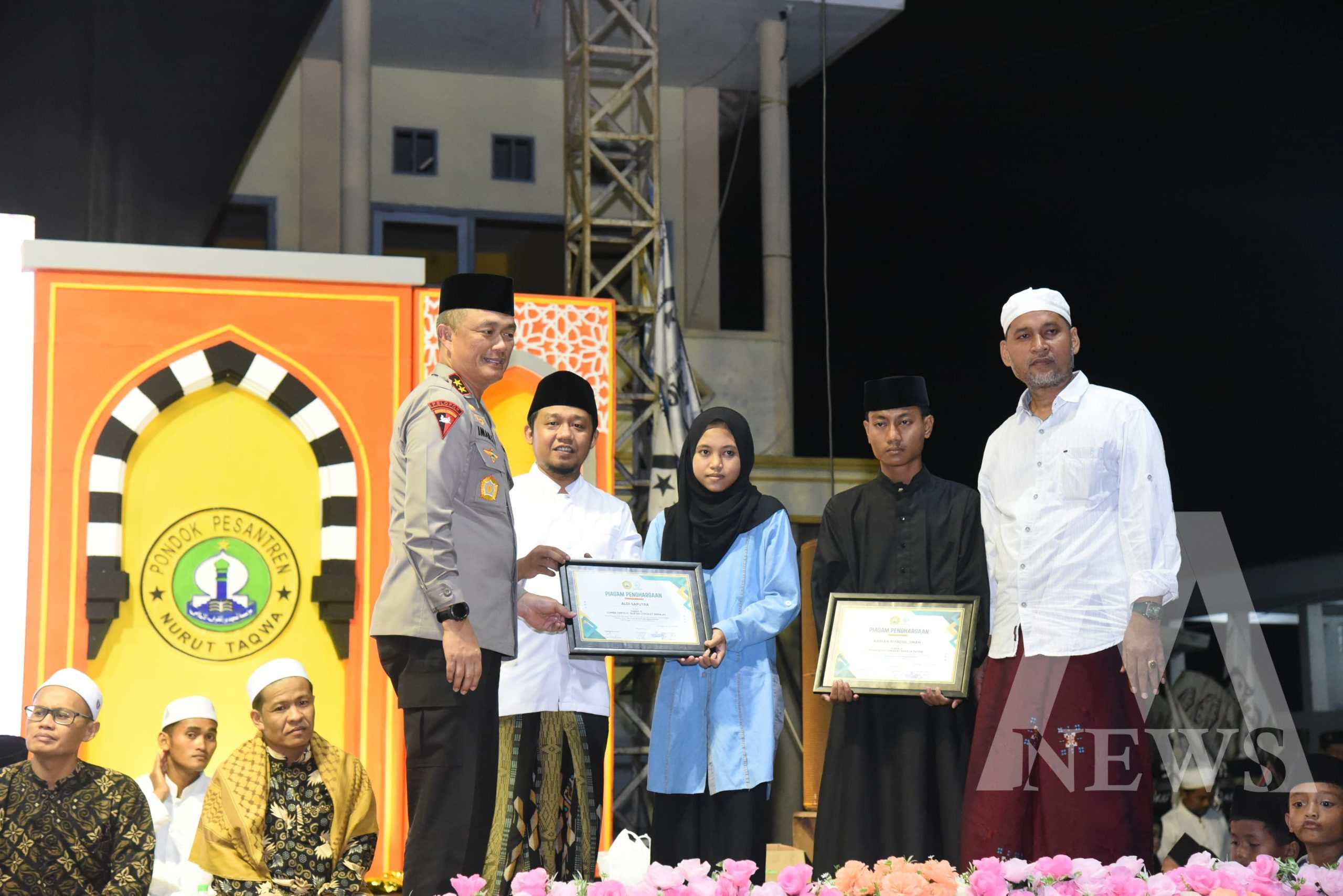 Kapolda Jatim Irjen Pol Drs. Imam Sugianto hadiri Haul Ponpes Nurut Taqwa di Bondowoso