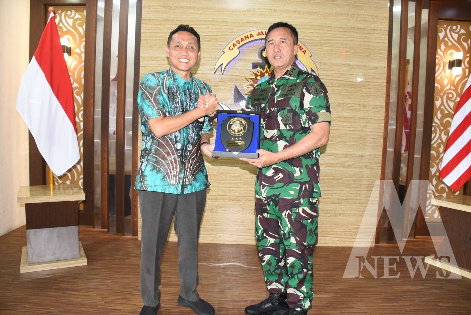 Dankodiklatal Letjen TNI Marinir Nur Alamsyah terima kunker Kepala KPPN 1 Surabaya Yoyok Yulianto
