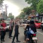 Polres Tulungagung berbagi takjil berkah ramadhan