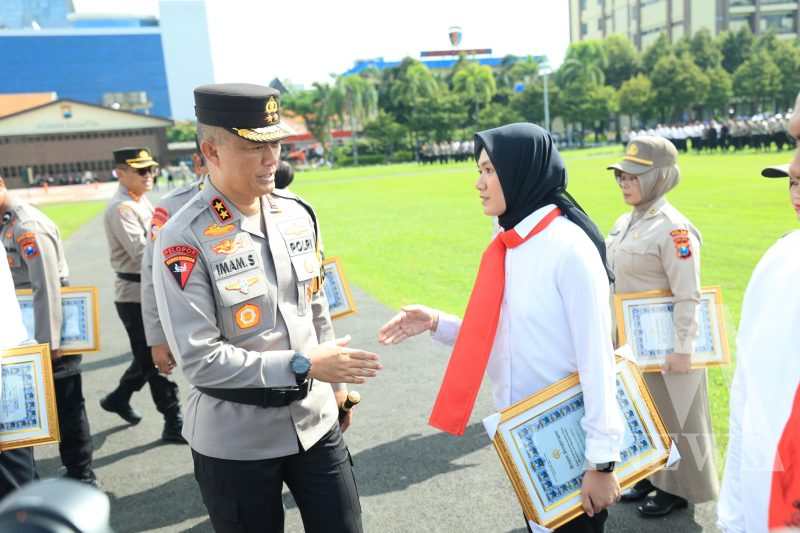 Kapolda Jatim Irjen Pol Drs. Imam Sugianto