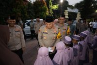 Kapolrestabes Surabaya Kombespol Pasma Royce