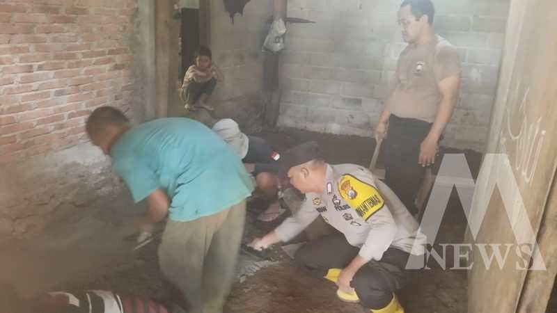 Polsek Tulakan bersama relawan dan warga gelar Baksos