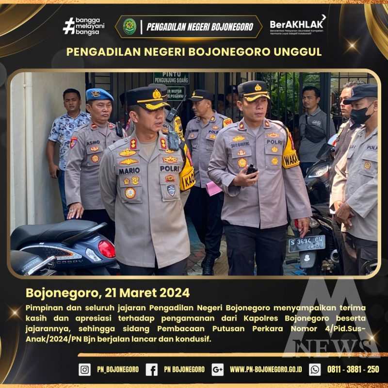 Kapolres Bojonegoro AKBP Mario Prahatinto saat pengamanan sidang PN Bojonegoro