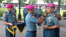 Danpuslatmar Kodikalatal Kolonel Marinir Yudi Asmar pimpin sertijab Dansatlatsusmar Puslatmar