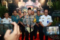 Kapolda Jatim Irjen Pol Drs. Imam Sugianto Gelar Rakor Lintas Sektoral Operasi Ketupat Semeru 2024