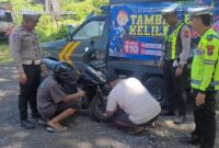 Polres Situbondo patroli tambal ban di jalur hutan Baluran