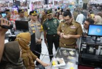 Forkopimda Kota Mojokerto Sidak Pasar dan Swalayan