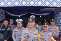 Kapolres Lamongan AKBP Bobby A. Condroputra didampingi Wakapolres Kompol Akay Fahli Cek Pospam dan Posyan