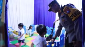 Kapolres Bojonegoro AKBP Mario Prahatinto saat Cek Posyan