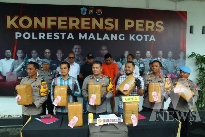 Polresta Malang Kota amankan kurir dan barang buktinya