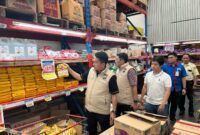 Ditreskrimsus Polda Jatim sidak pasar dan indo grosir